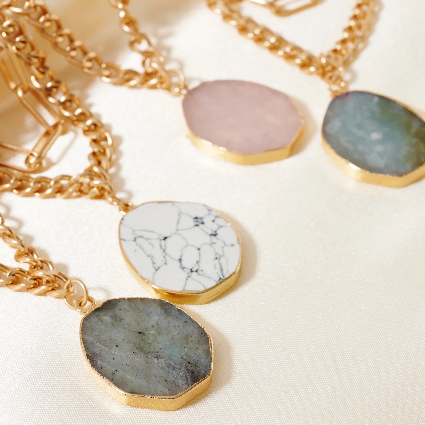 Layered Stone Pendant Necklace