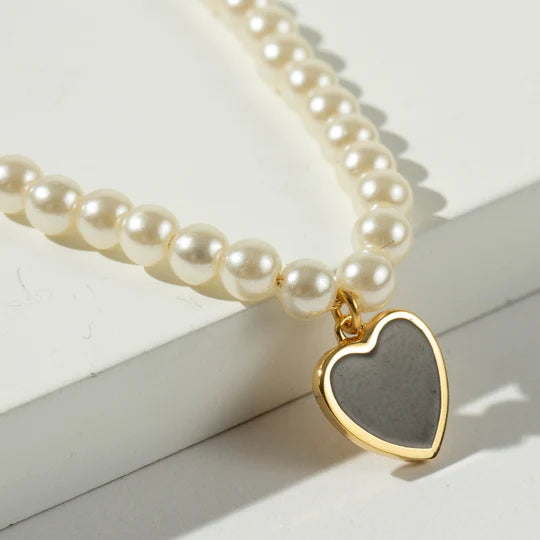 Pearl Heart Beaded Bracelet