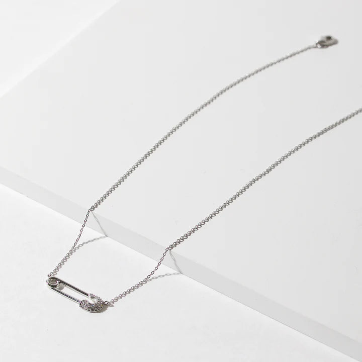 Safety Pin Short Necklace