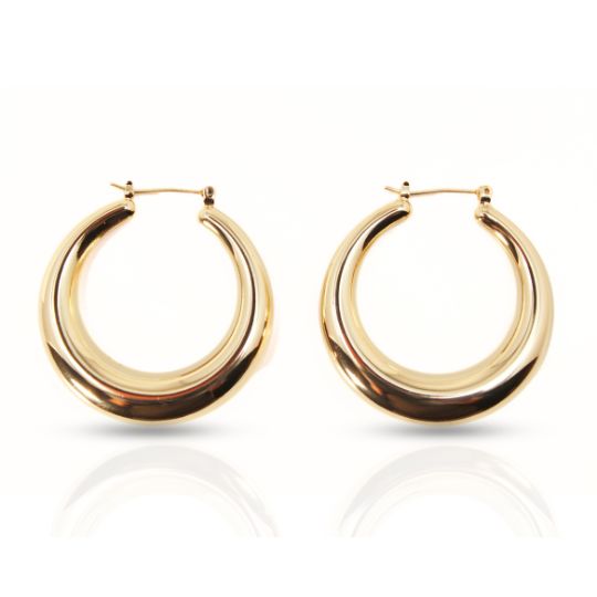 1.5" Gradual Hoop Earring in Yellow Gold Front View