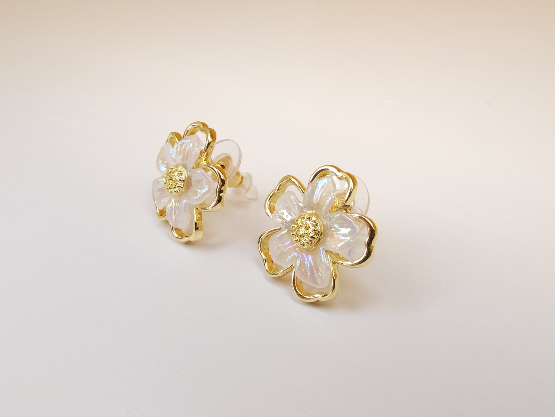 Resin Flower Earring