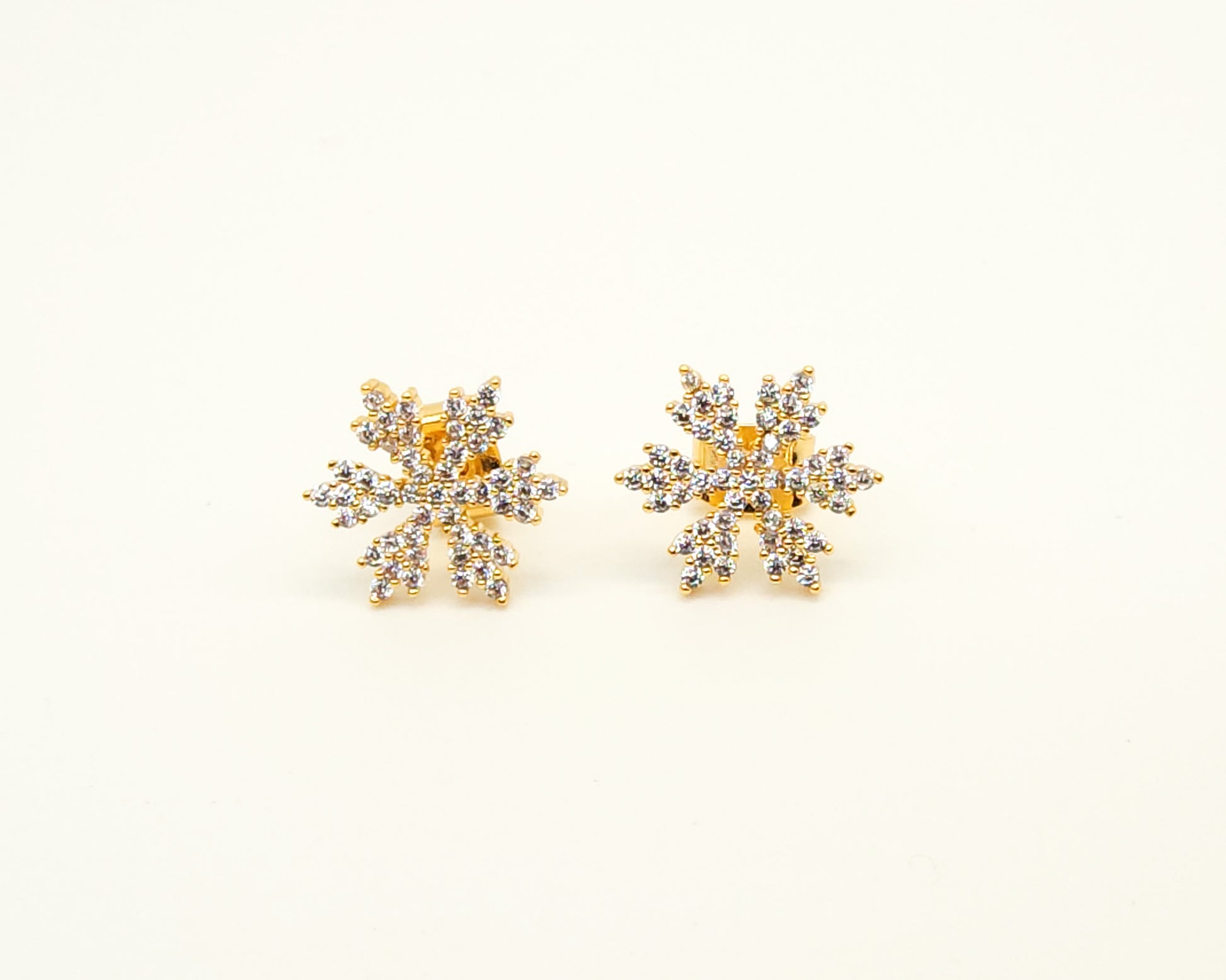 Snow Flake Earring