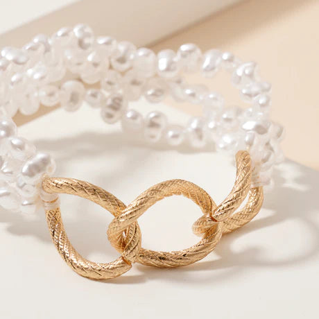 Gold Interlock Link & Pearl Bracelet